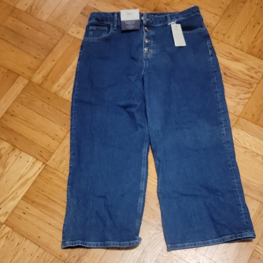 Blue Wide-Leg Jeans